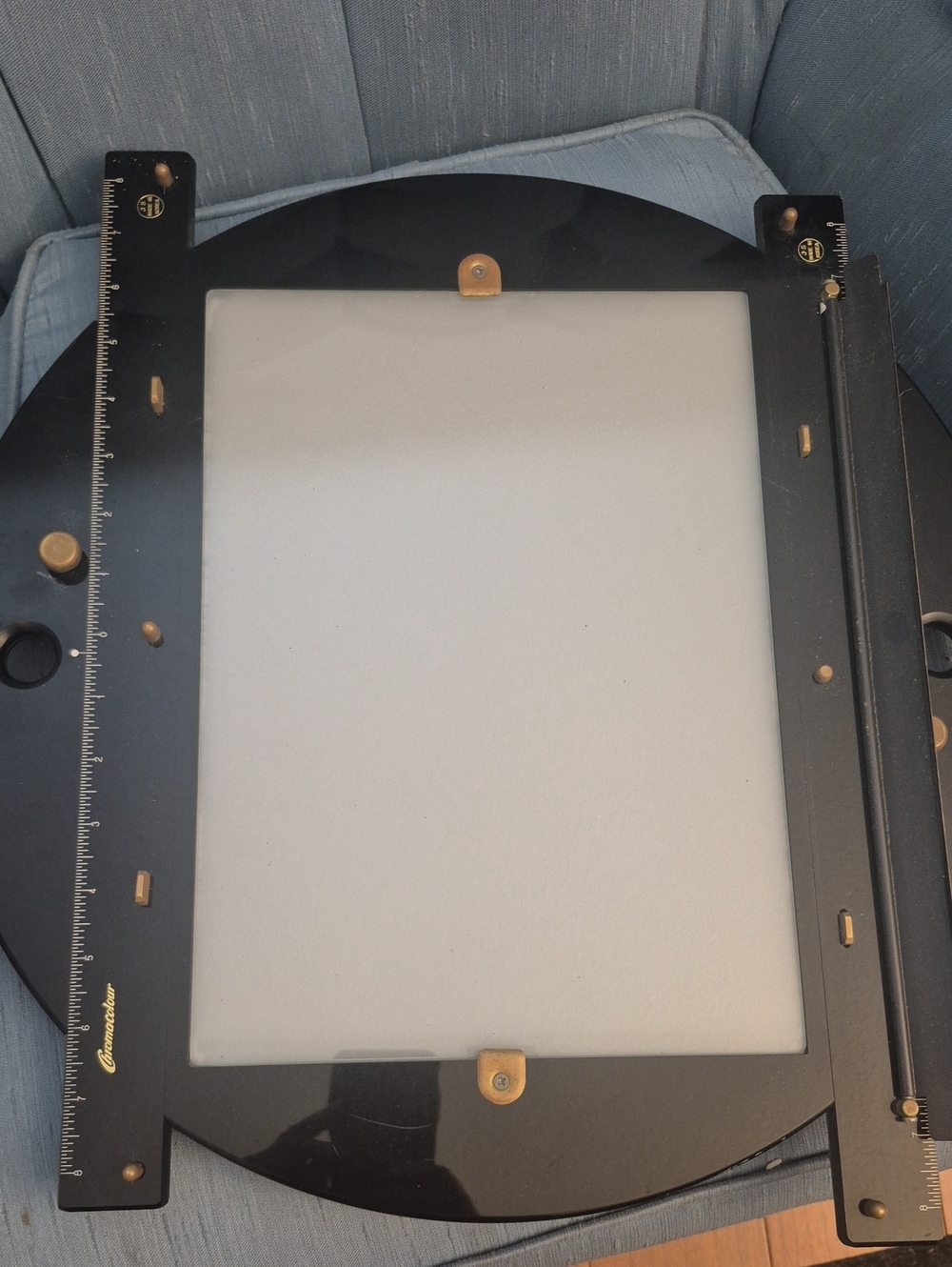 Black Adjustable Tracing Surface